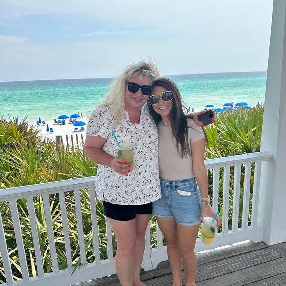 Meet your Posher, Sherri - Picture 1 of 1